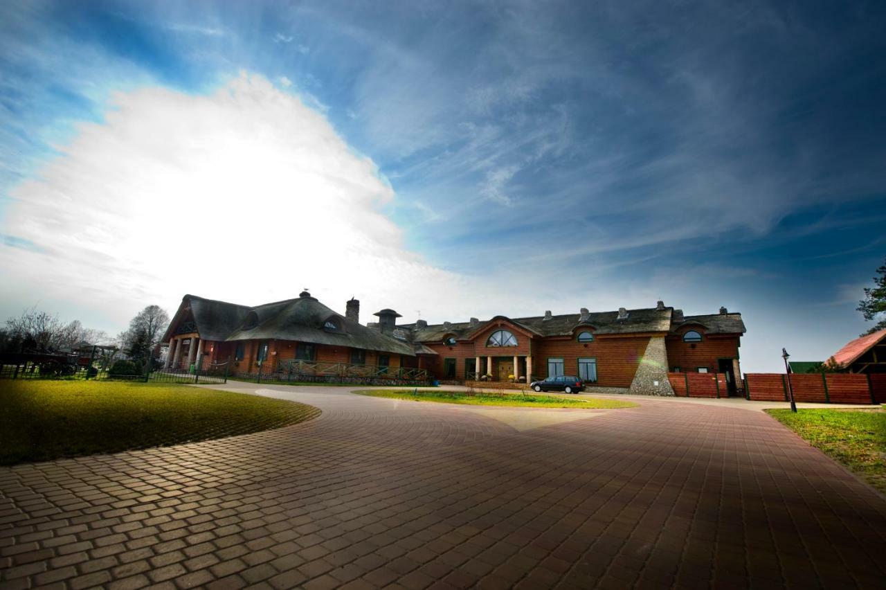 Bed and Breakfast Karczma Biesiadna Dalnia Екстер'єр фото