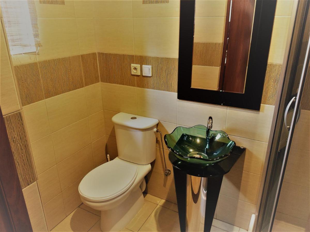 Bed and Breakfast Karczma Biesiadna Dalnia Екстер'єр фото